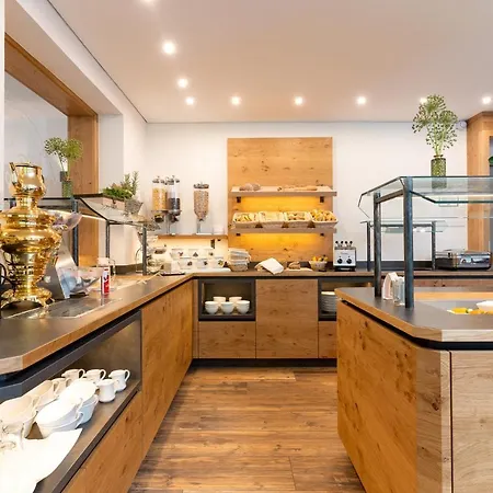 Hotel Schlossberg Superior 3*