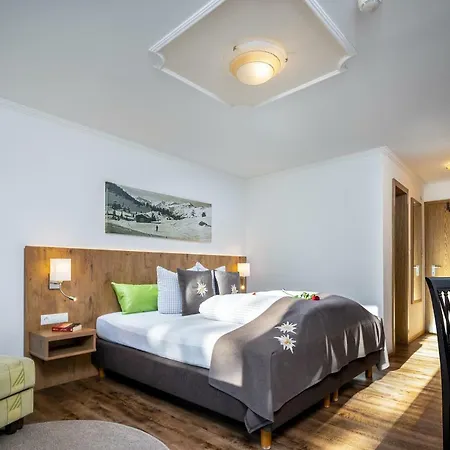 Hotel-pension Schlossberg 3* Nauders