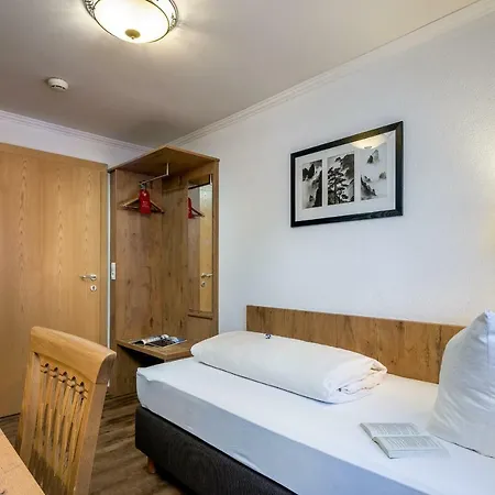 Hotel Hotel-pension Schlossberg